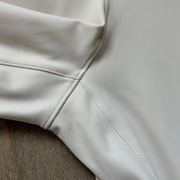 EUC daydrift high rise straight leg trouser light ivory sz Small short lululemon - Picture 5 of 16